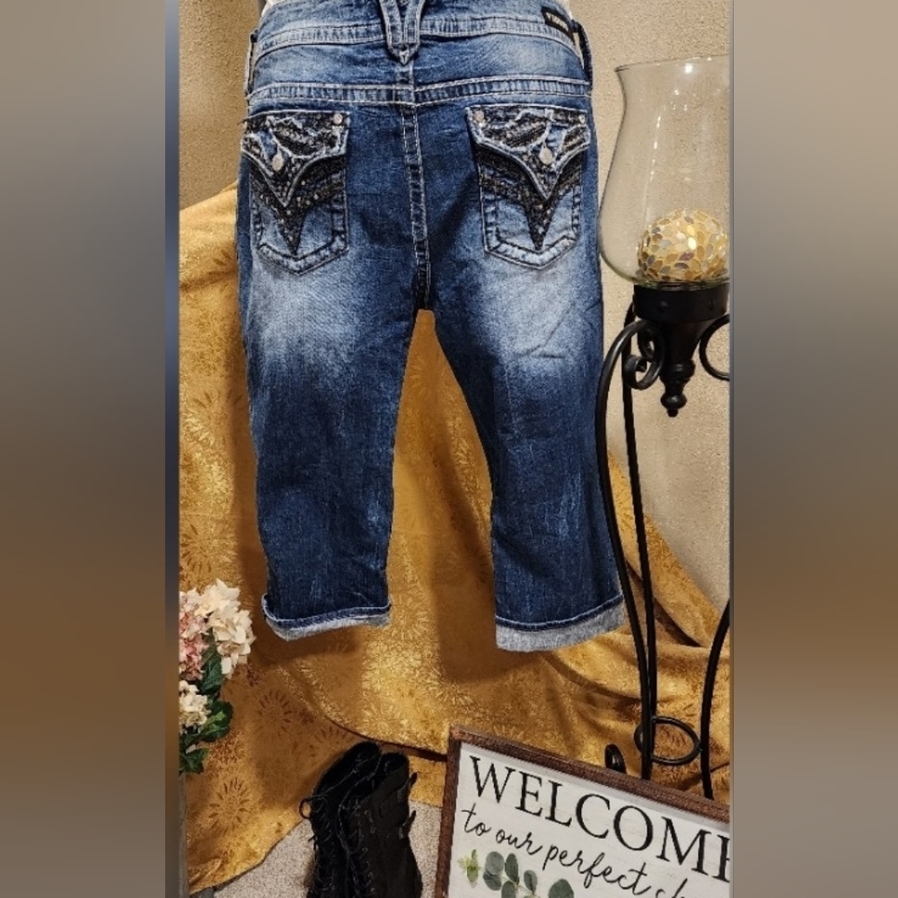 Vigoss Capri Jeans size 20  Decorated Fancy Pocket almost New! 20W